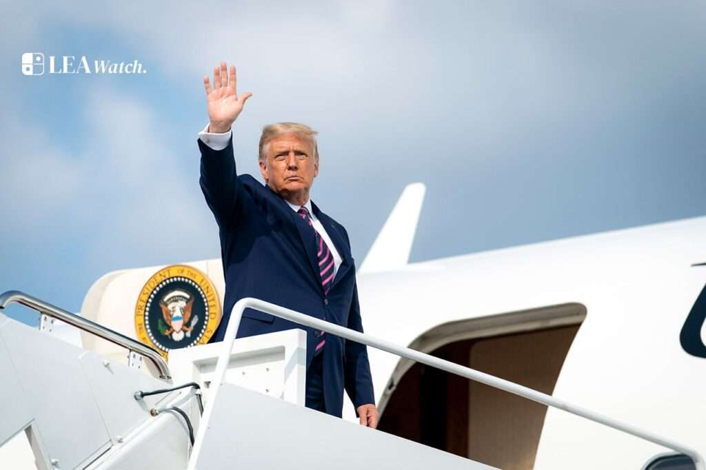 Trump vists risk