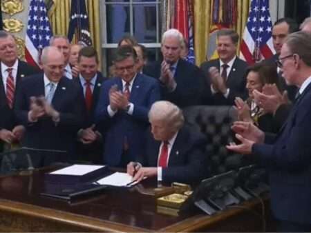 US Government Shutdown Ends